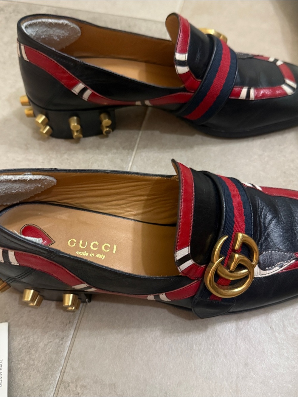 Gucci Loafers - Picture 5 of 8